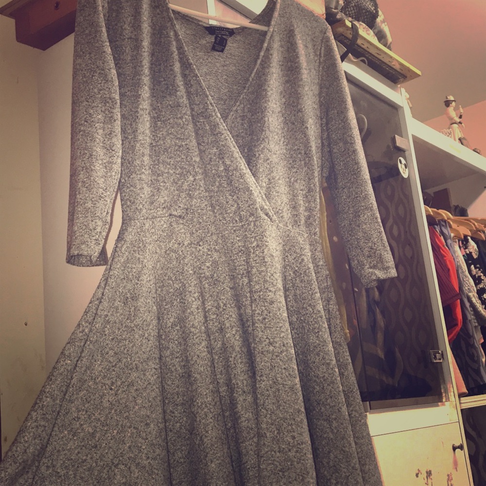 One third sleeve dress
